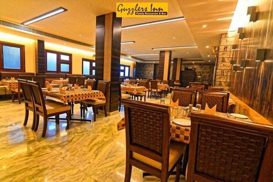 Hotel Ashlesh Manipal Extérieur photo