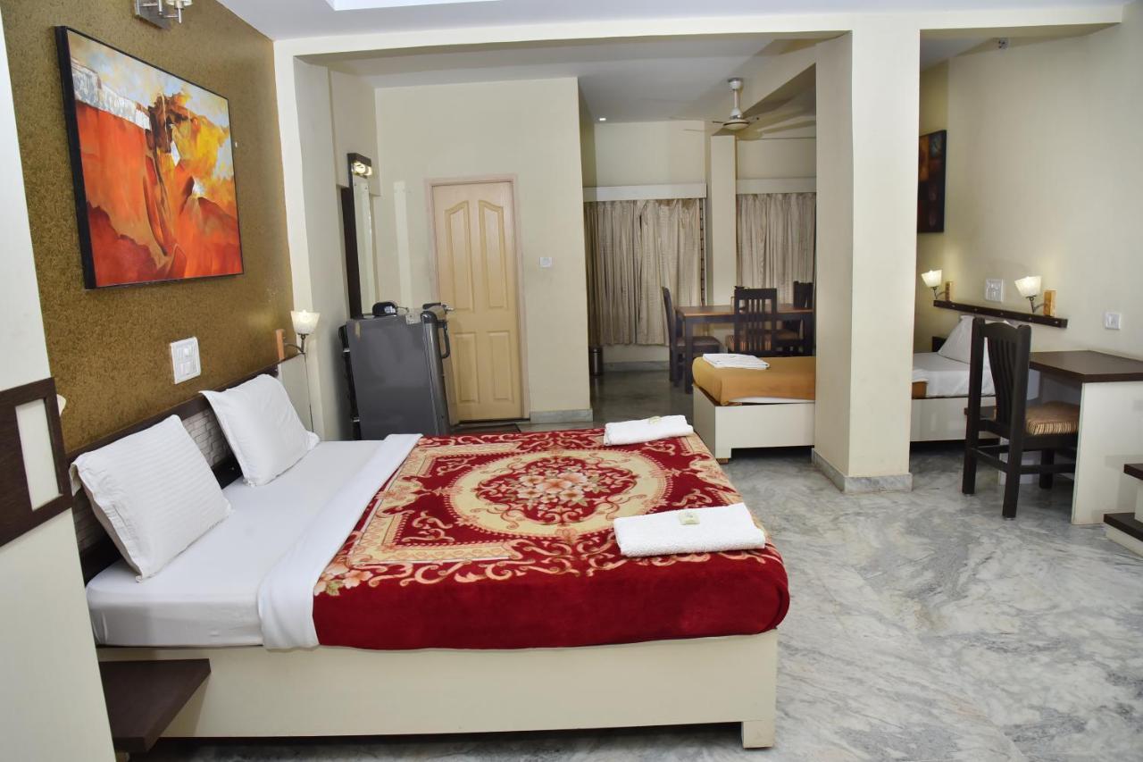 Hotel Ashlesh Manipal Extérieur photo