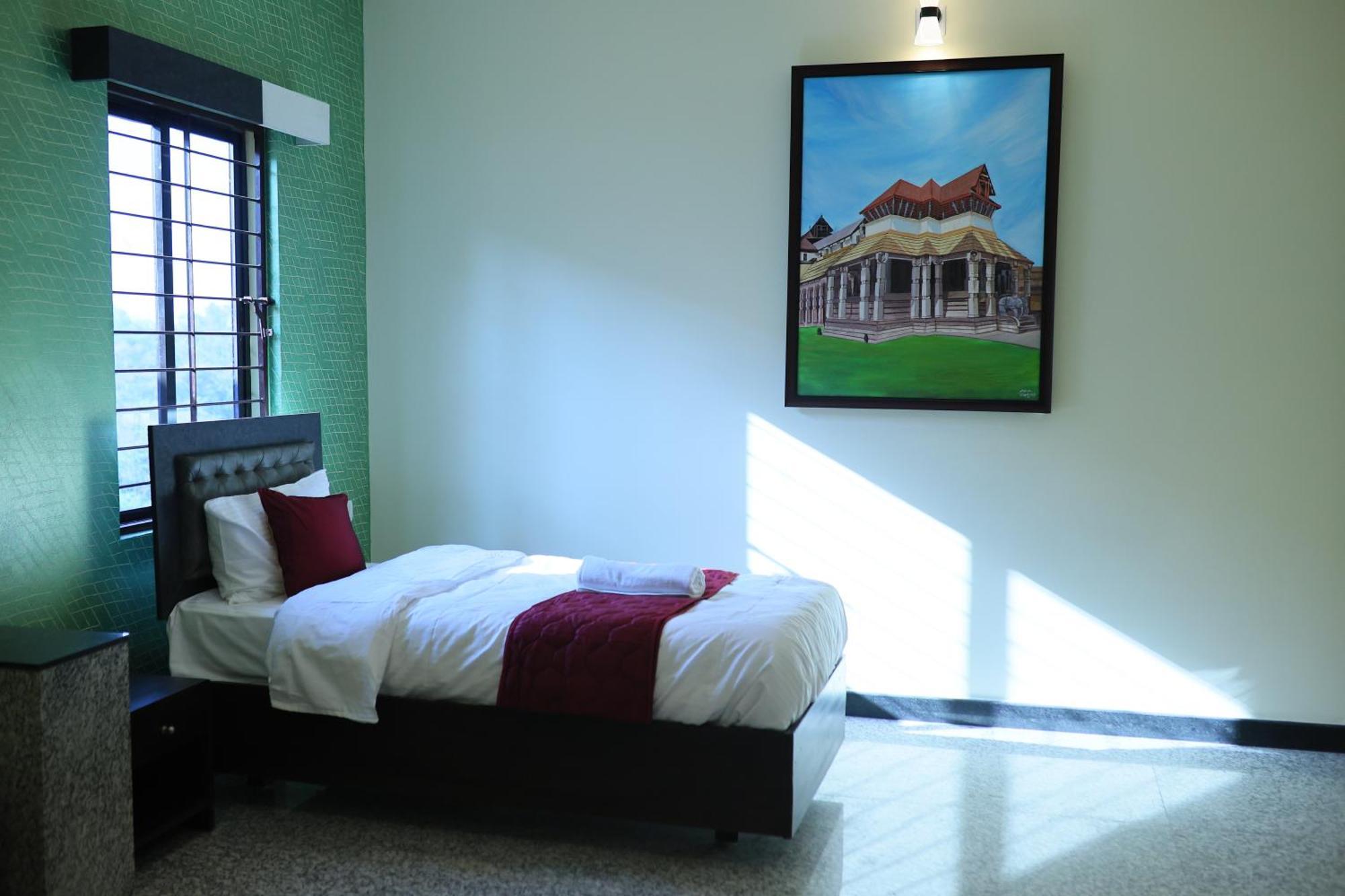 Hotel Ashlesh Manipal Extérieur photo