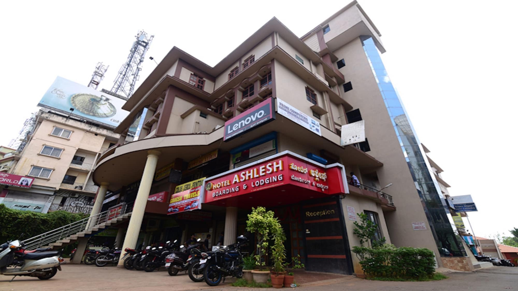 Hotel Ashlesh Manipal Extérieur photo