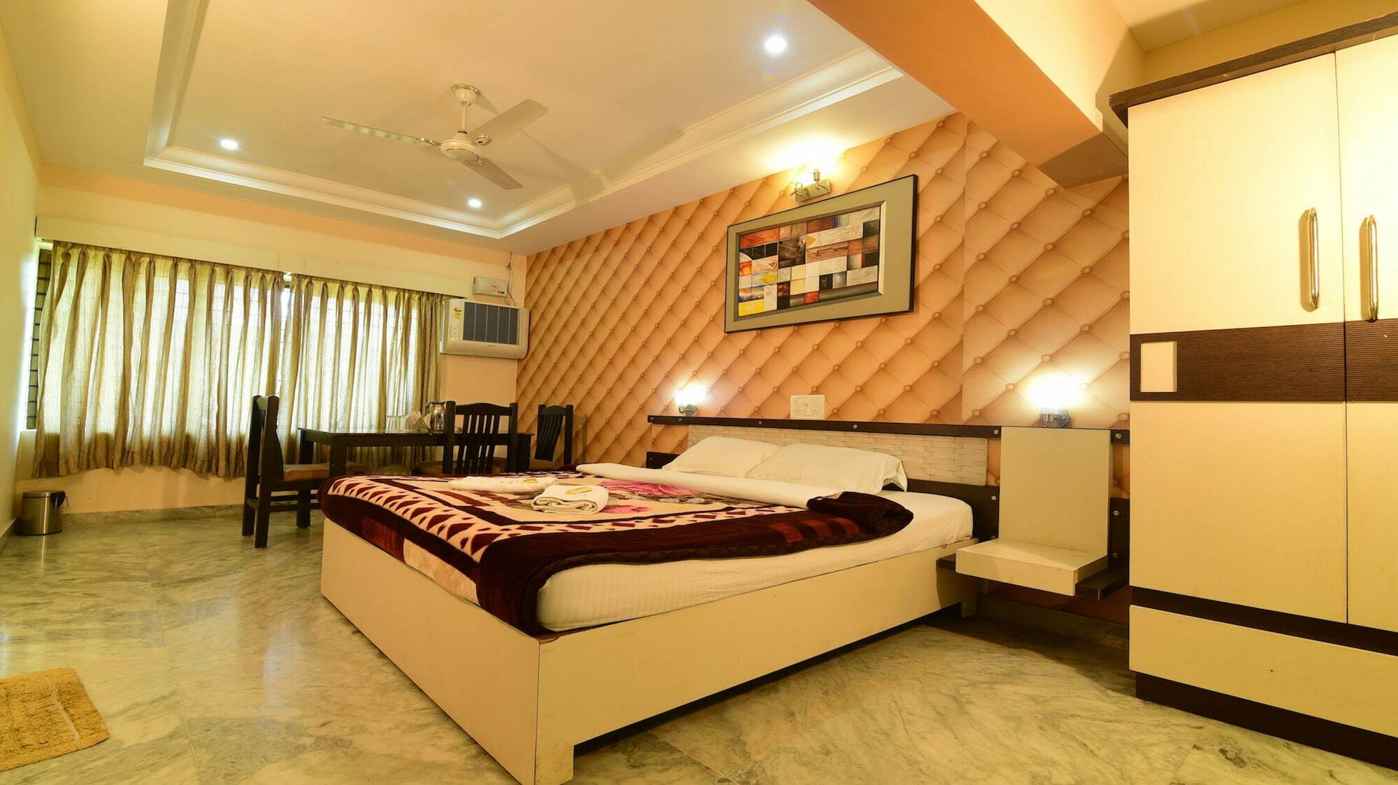 Hotel Ashlesh Manipal Extérieur photo